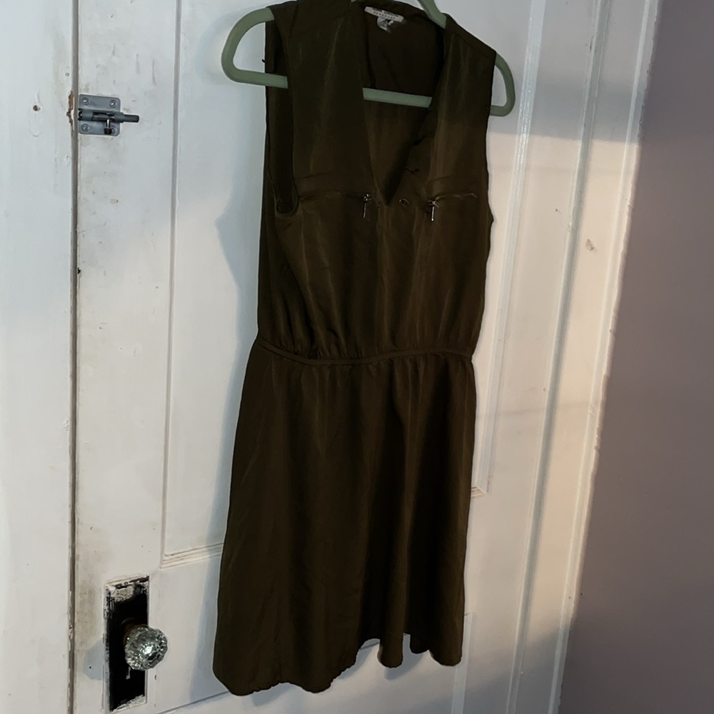 Speed control in New York dress size medium - Picture 2 of 8